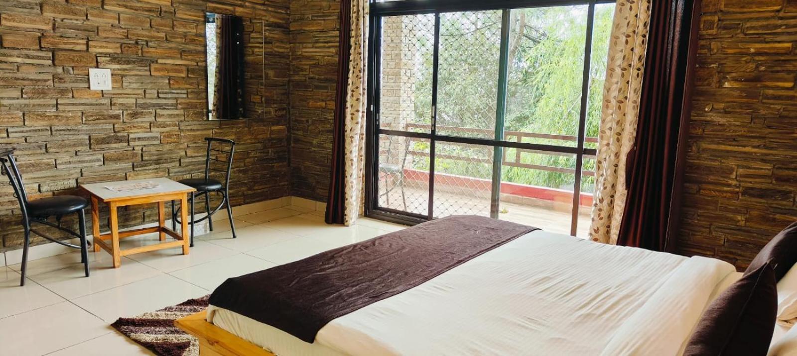 Hotel Rudra Retreat à Hawalbagh Chambre photo